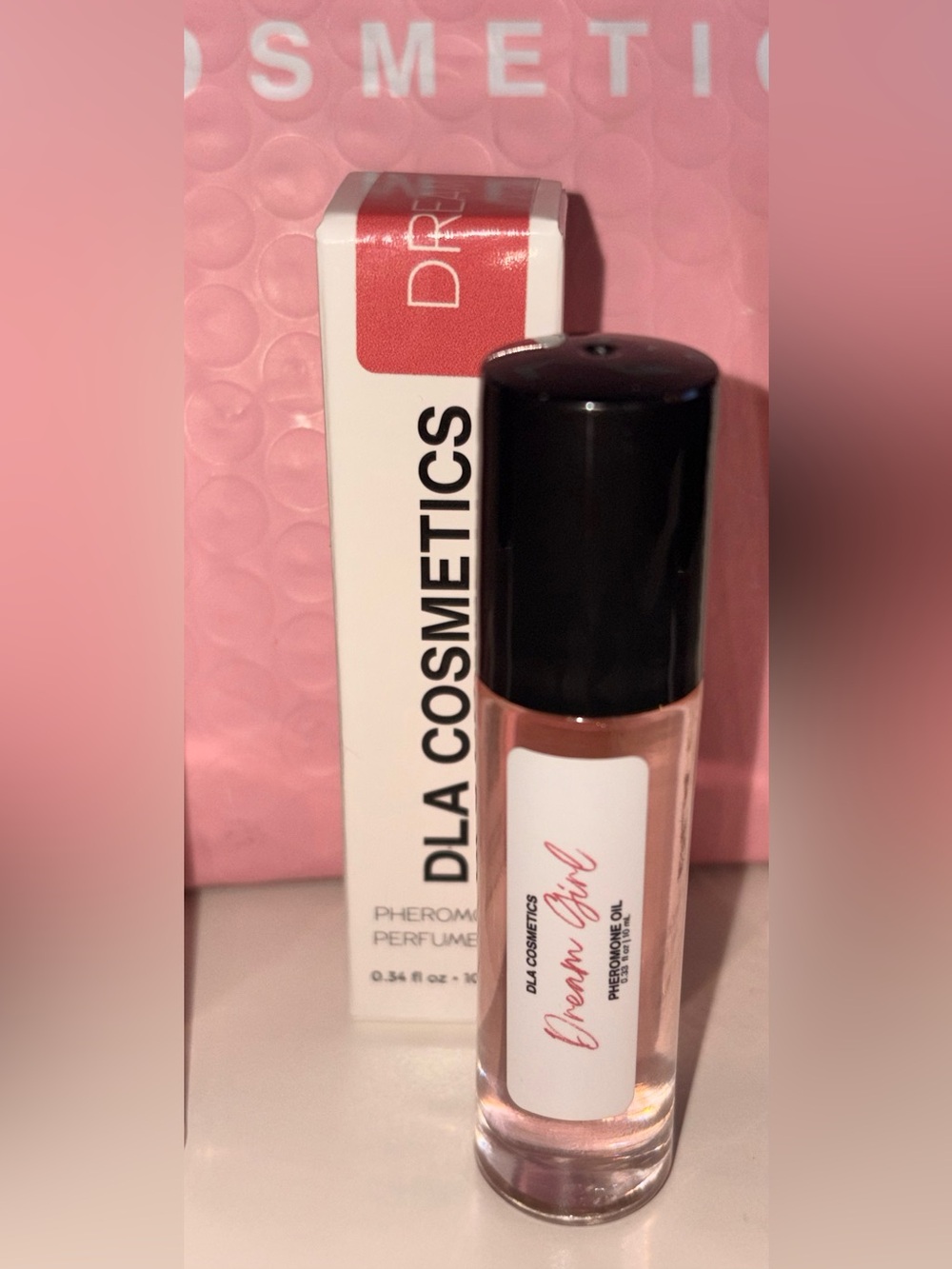 DLA COSMETICS-Dream girl pheromone oil. NIB